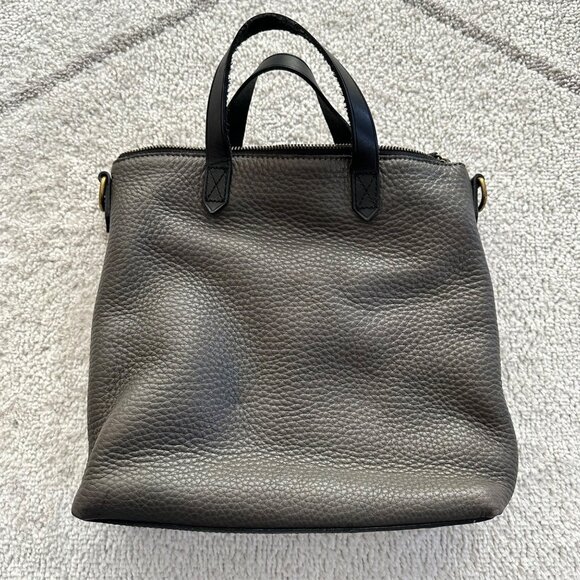 Madewell Transport Gray/Black Pebbled Leather Convertible Crossbody Bag - Picture 2 of 11